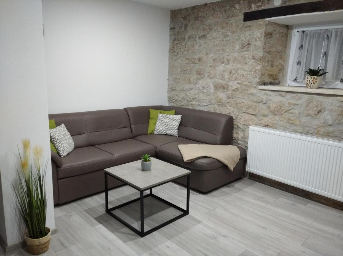 Apartman Lari Vižinada Esterno foto